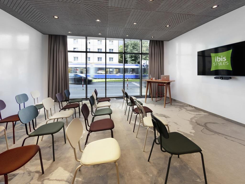 Ibis Styles Krakow Centrum Extérieur photo